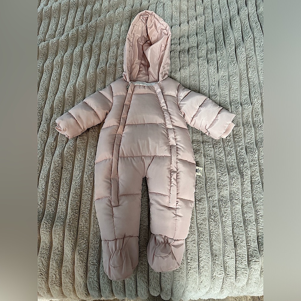 Pink 6-9 month baby snowsuit